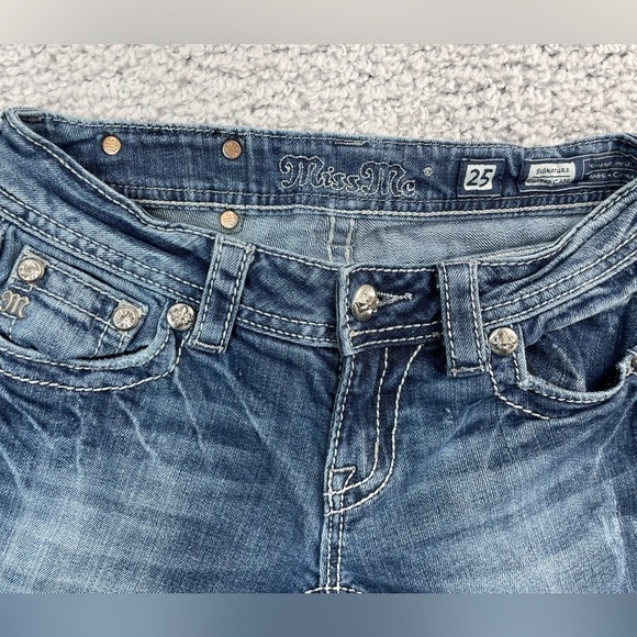 Miss Me Jeans Womens 25 Signature Cuffed Capri Style # JP5395P2 Pedal Pushers - Picture 2 of 6